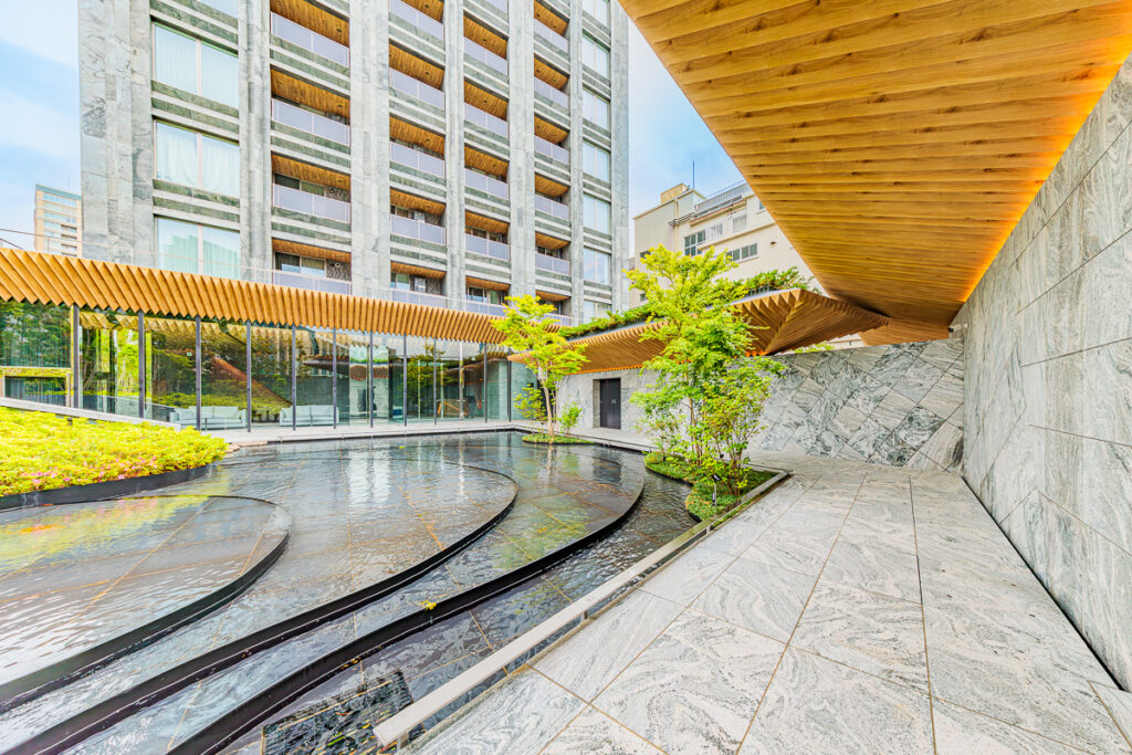 ブランズ千代田富士見の外観写真｜THE BRIDGE株式会社撮影