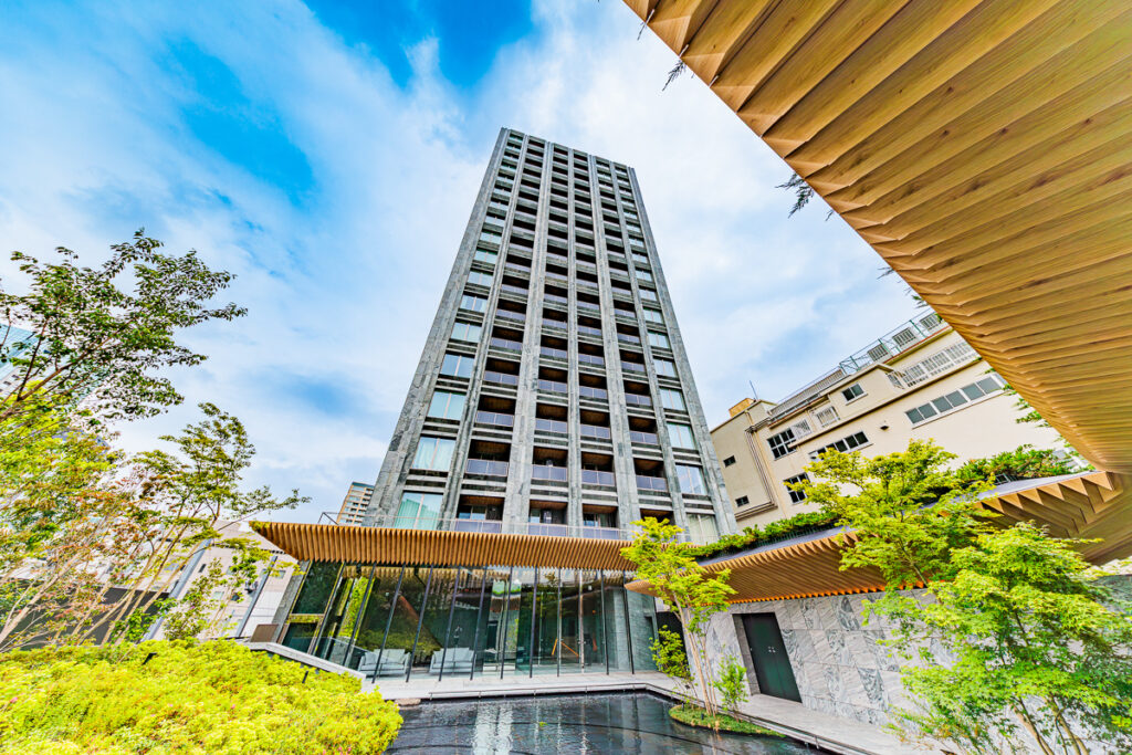 ブランズ千代田富士見の外観写真｜THE BRIDGE株式会社撮影