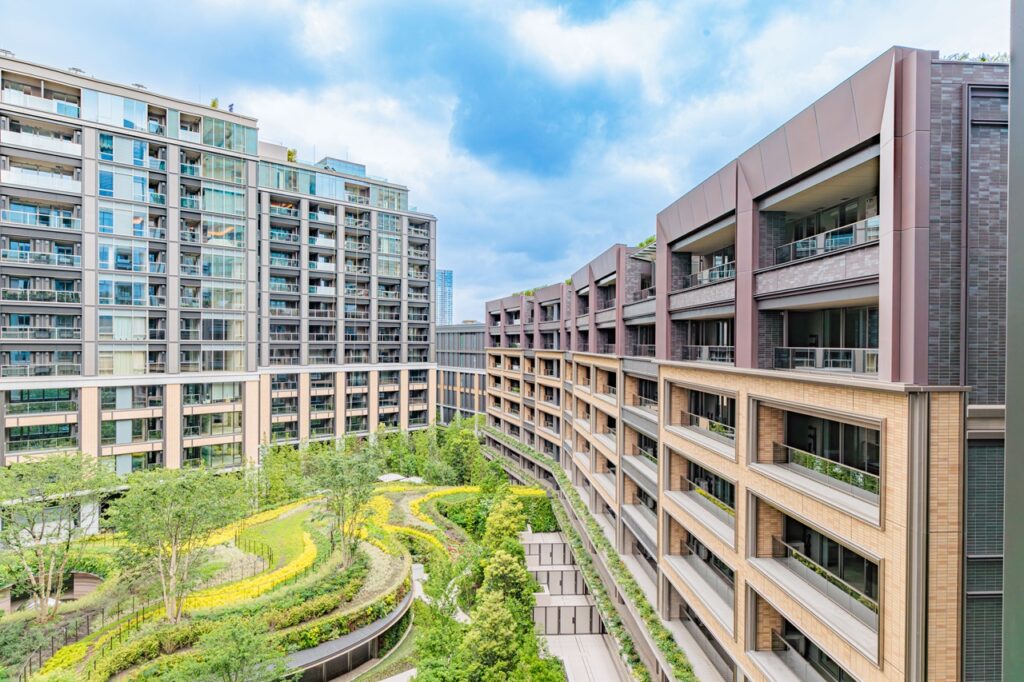 三田ガーデンヒルズの外観写真|THE BRIDGE株式会社撮影